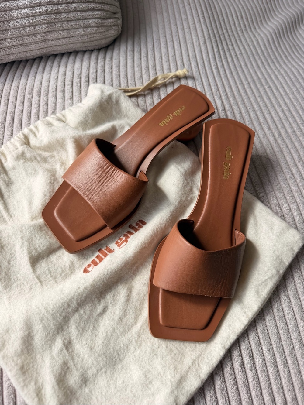 Cult Gaia Tan Slip-On Square-Toe Sandals Size 38